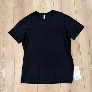 Lululemon 5 Year Basic Tee NWT.